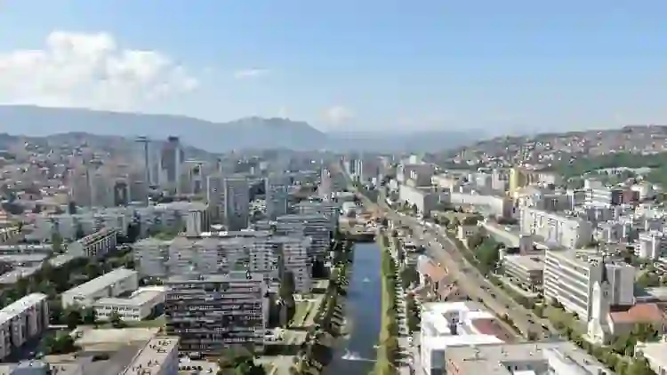Urbano područje Novog Sarajeva sa stambenim naseljima